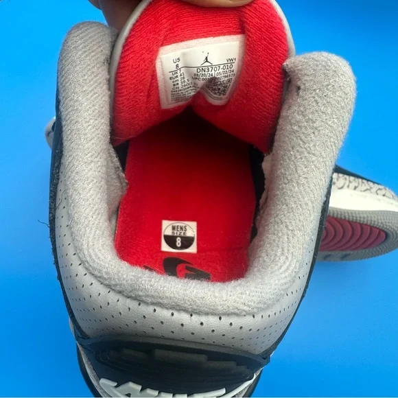 Air Jordan 3 Retro “Black Cement” 2022 - Picture 6 of 7
